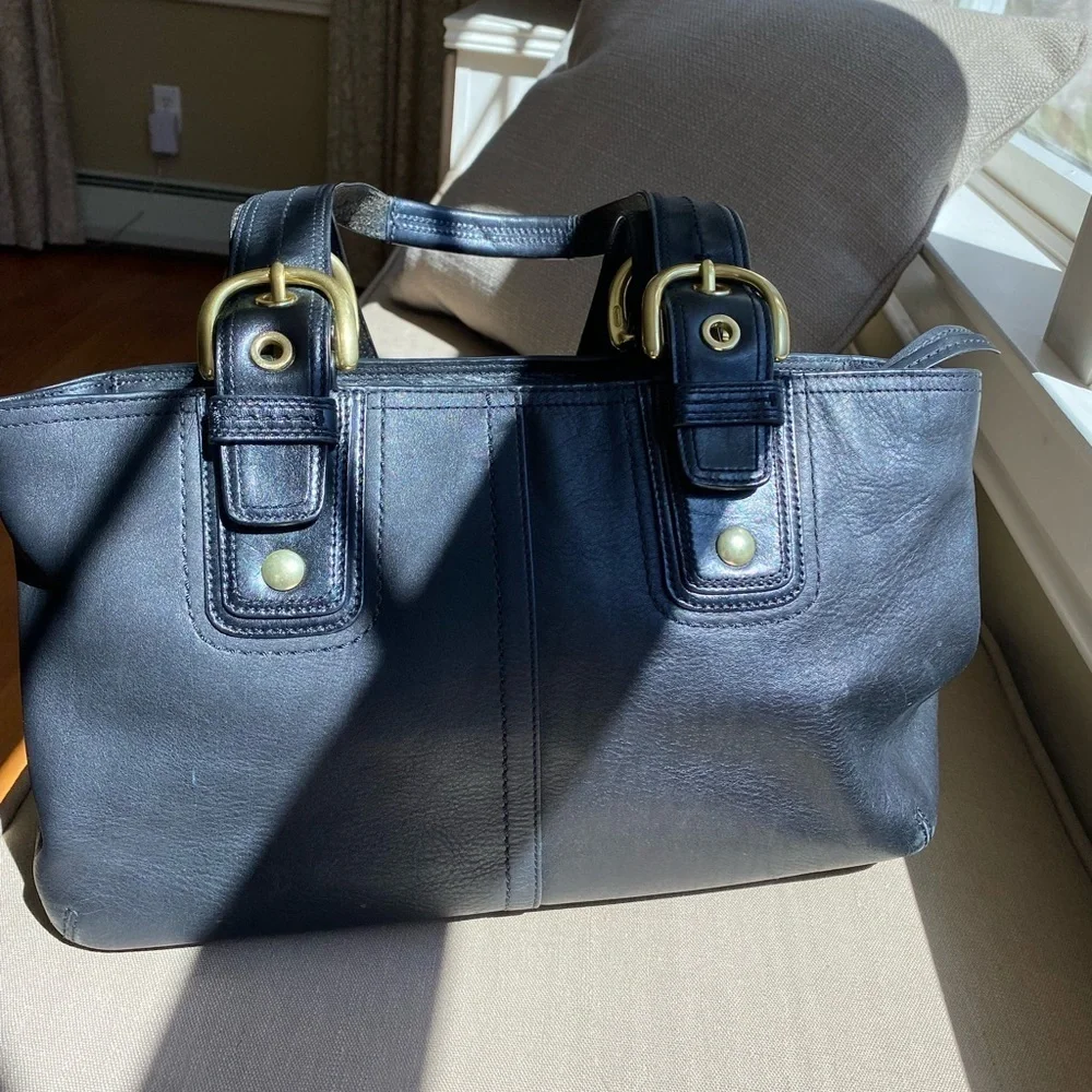 Coach Soho Black Leather Bag F0820-F11844 - Picture 3 of 13